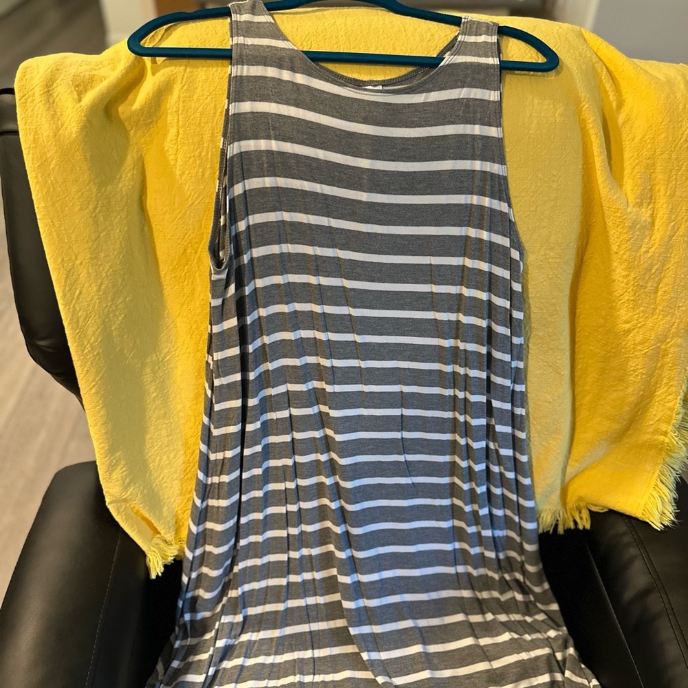 Old Navy Gray and White Striped Dress